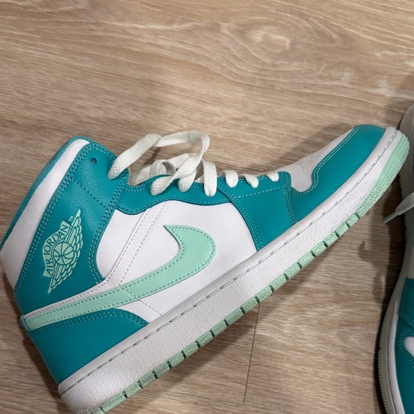 Jordan Teal and White Athletic Shoes - Picture 3 of 12